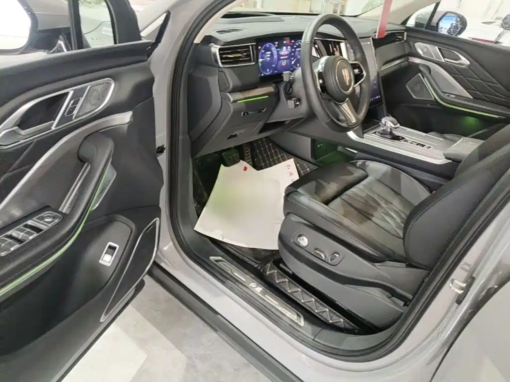 Hongqi HS7 PHEV 2024 2024 2.0T PHEV 4WD Flagship Edition 6-seater