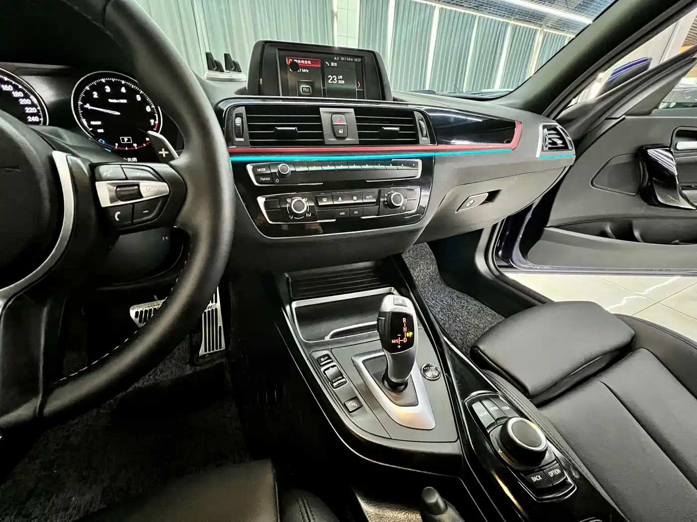 BMW 2 Series (Import) 2018 220i Convertible Coupe Sport Design Package фото 11