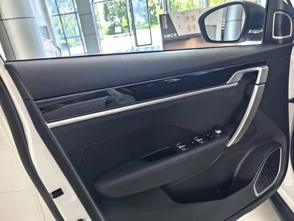 Geely Binyue 2025 2025 1.5L CVT Super Edition MAX