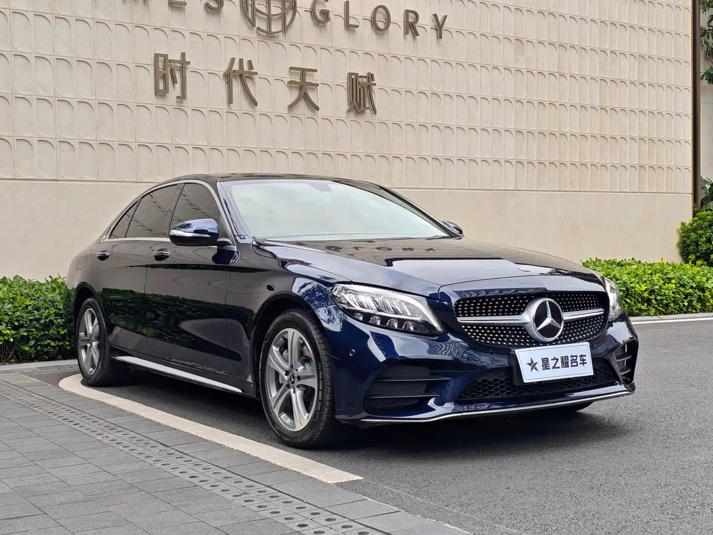 Mercedes-Benz C-Class 2019 Facelift C 260 L Sport фото 3