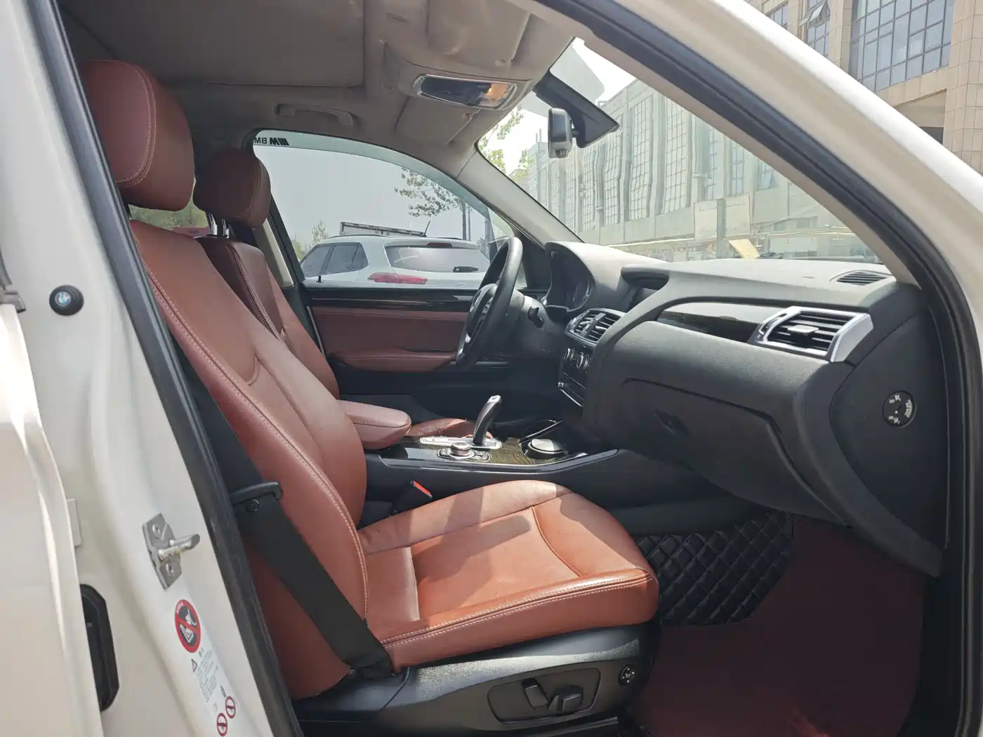 BMW X3 (Import) 2012 xDrive28i Luxury фото 9