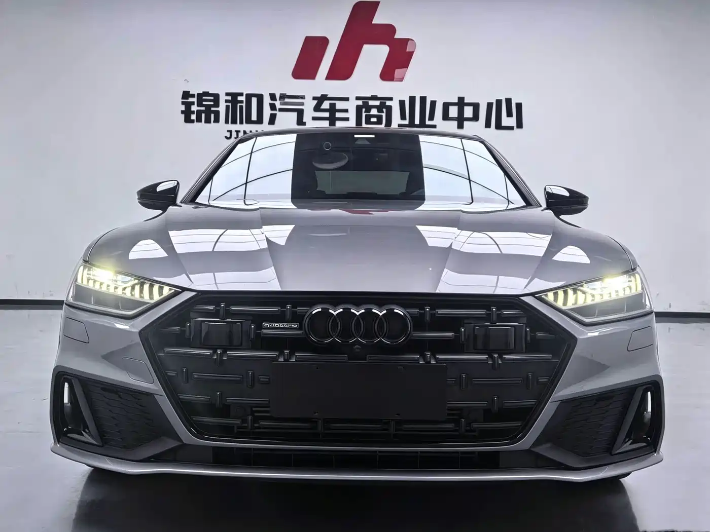 Audi A7L 2022 2022 45 TFSI quattro S-line Wind Rider