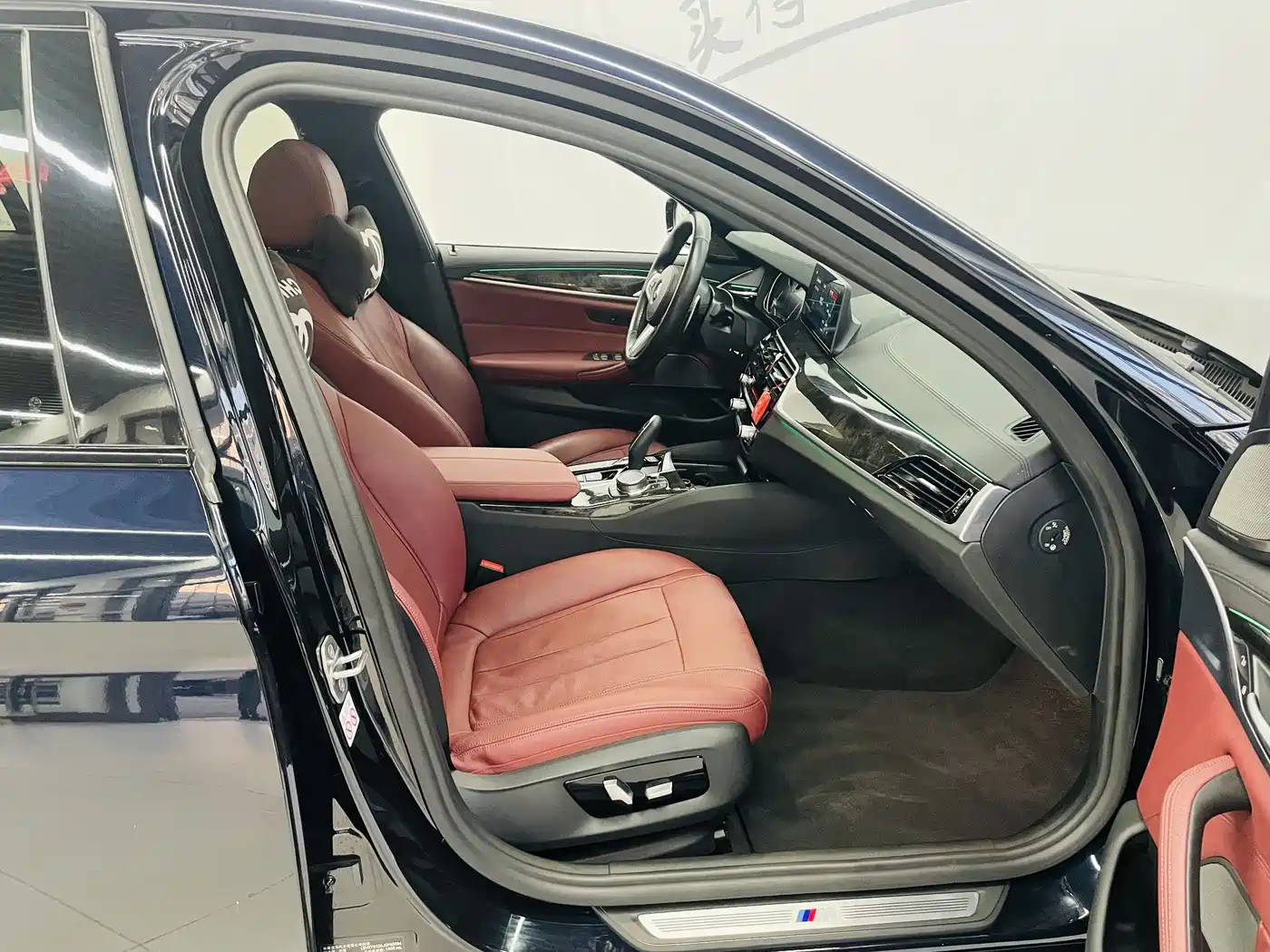 BMW 5 Series 2018 Facelift 530Li Exclusive M Sport Package фото 13