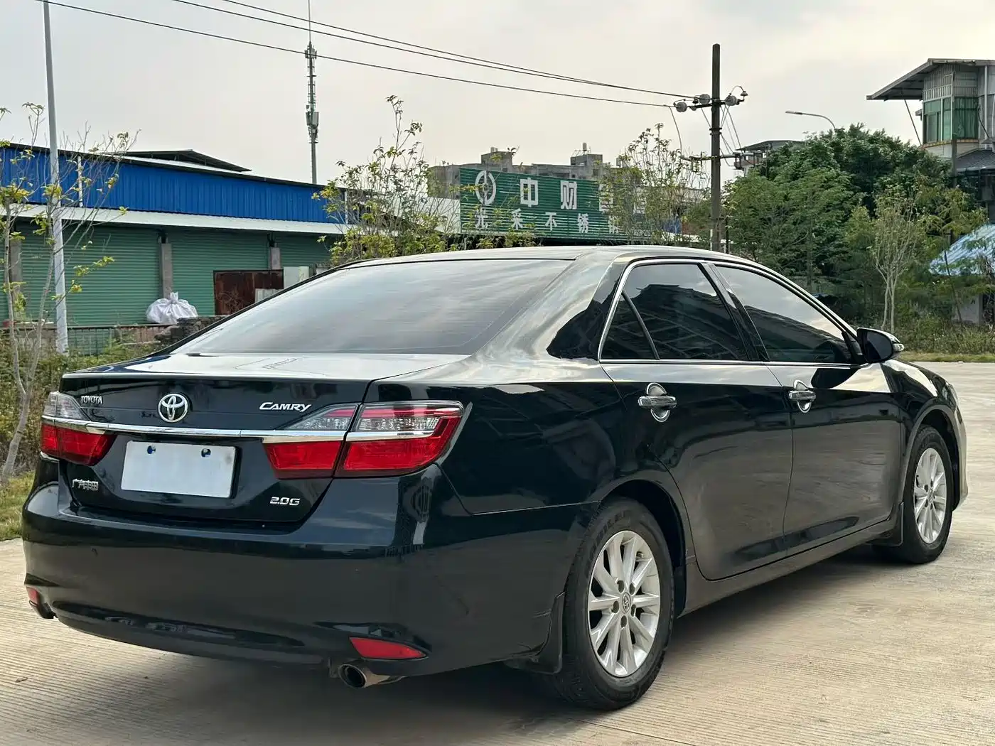 Toyota Camry 2016 2.0G 10th Anniversary Leading Edition фото 7
