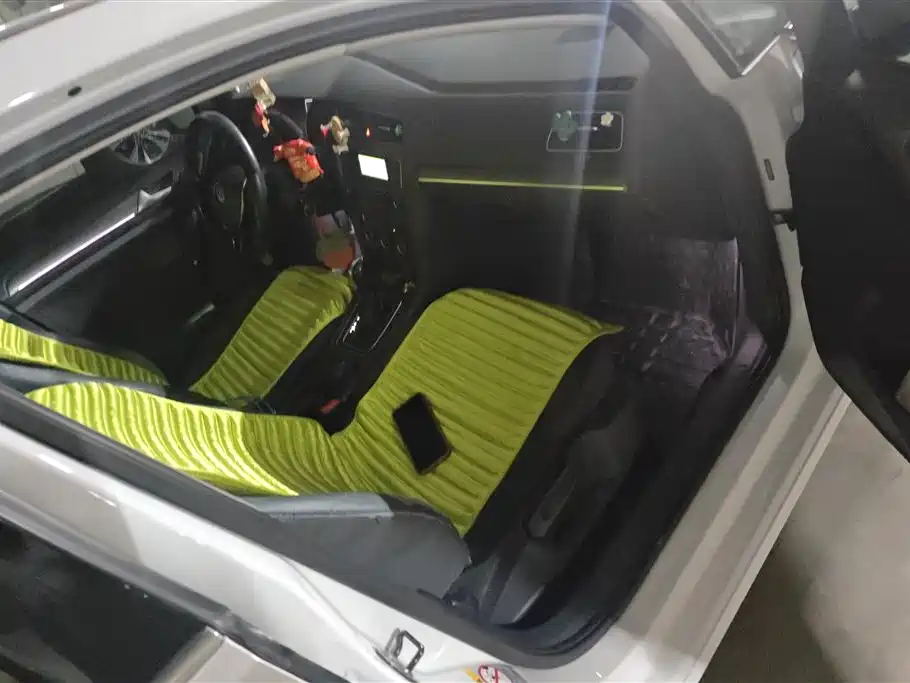 Volkswagen Golf 2015 1.4TSI Automatic Comfort фото 8