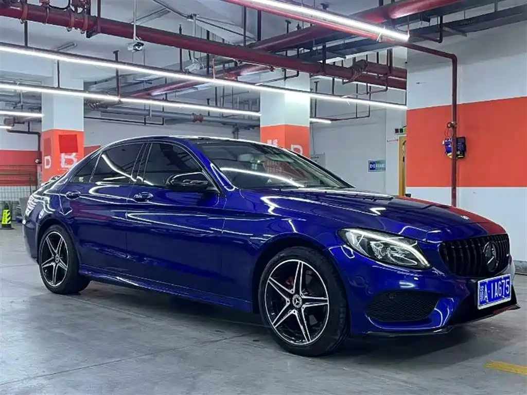 Mercedes-Benz C-Class 2015 Facelift C 200 L Sport фото 3