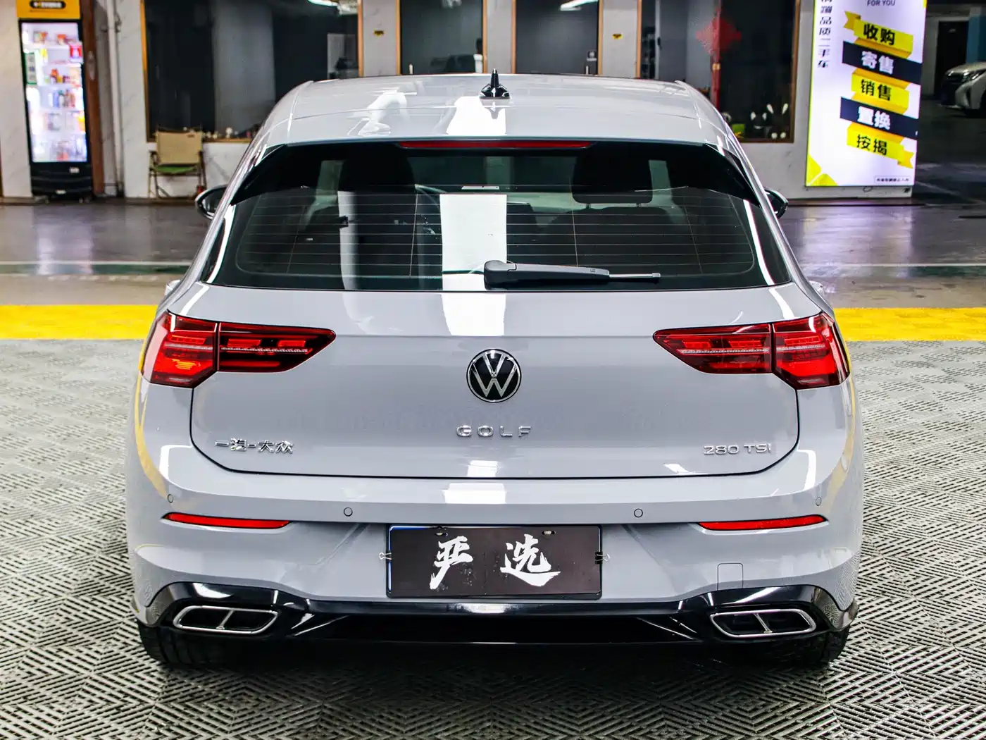 Volkswagen Golf 2021 280TSI DSG R-Line фото 21