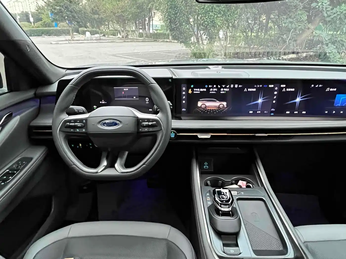 FORD SHARP WORLD