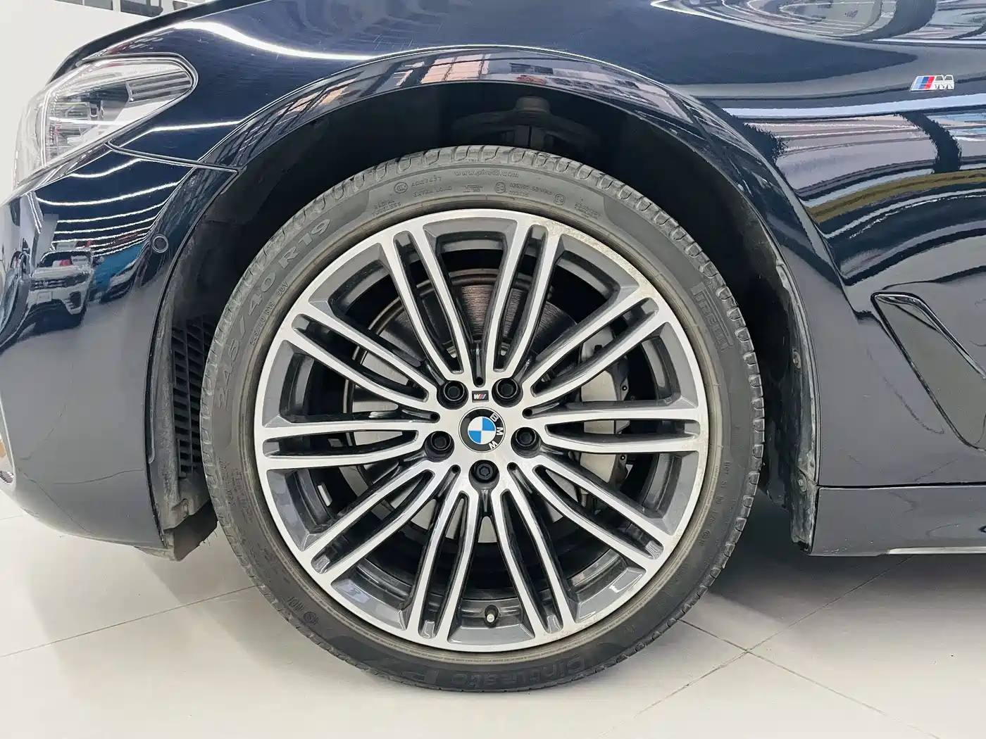 BMW 5 Series 2018 Facelift 530Li Exclusive M Sport Package фото 3
