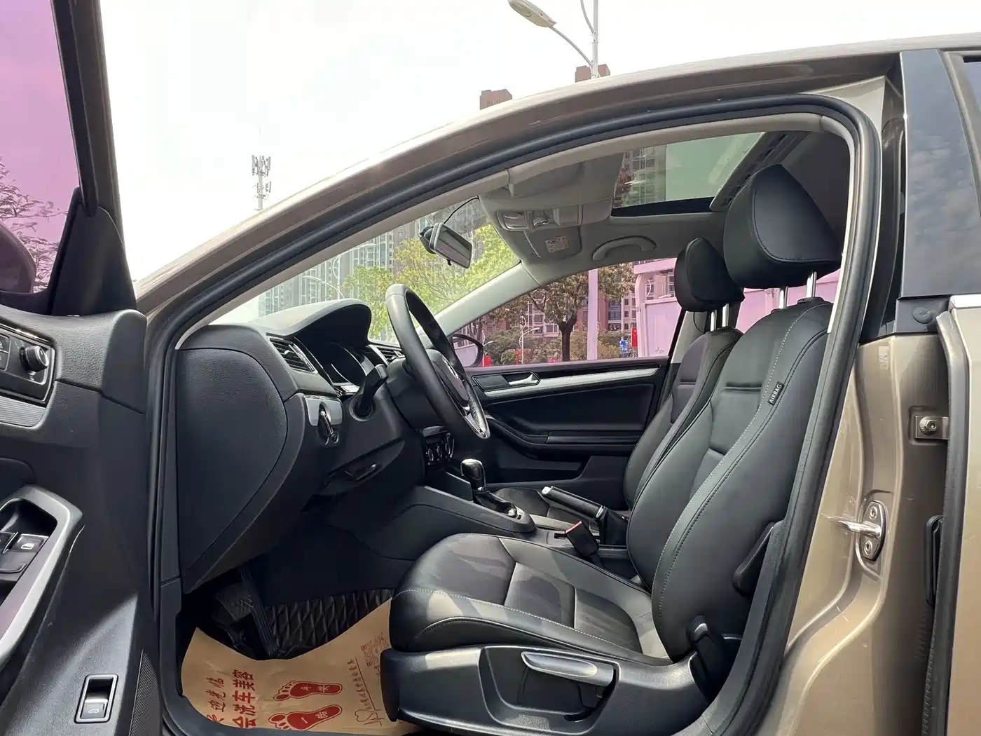 Volkswagen Sagitar 2018 280TSI DSG Comfort фото 7