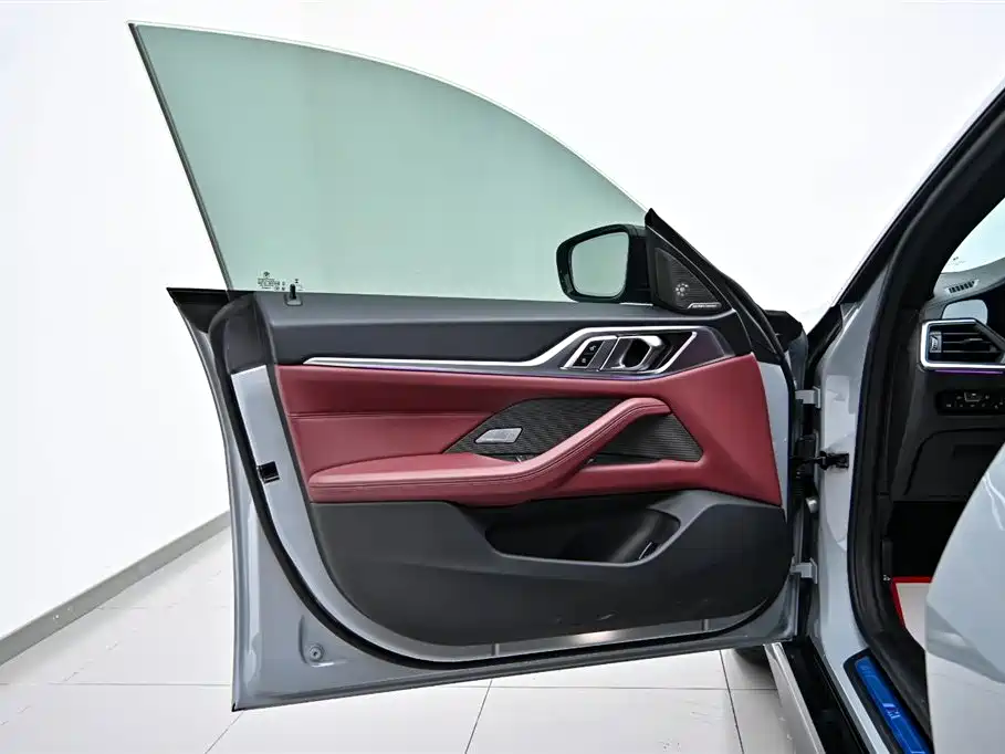 BMW 4 Series 2022 430i Gran Coupe M Sport Night Package фото 18