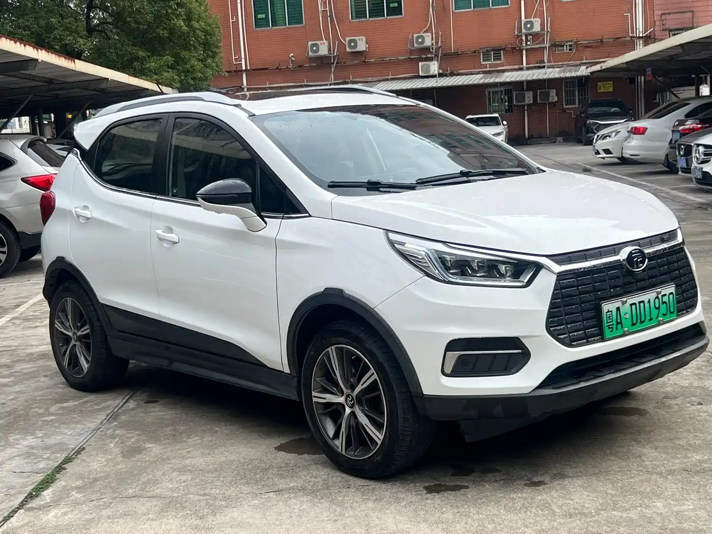 BYD Yuan New Energy 2019 EV535 High Energy Navigation Edition фото 3