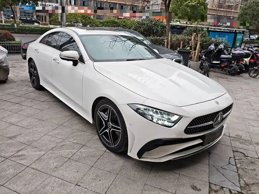 MERCEDES-BENZ CLS