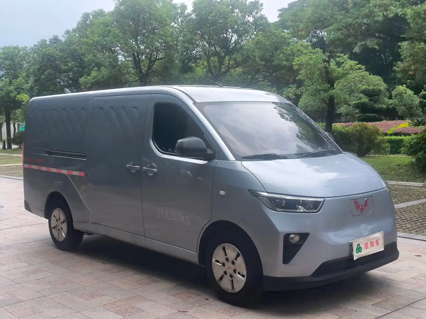 Wuling Motors Wuling Yangguang 2025 2024 300km Practical Sealed Window Edition 75kW