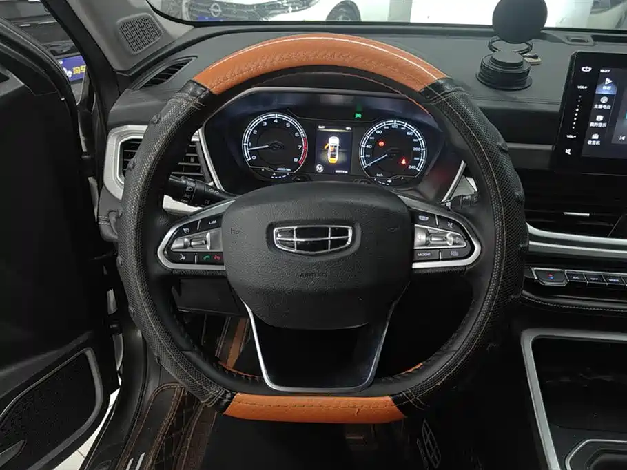 GEELY AUTOMOBILE VISION X6