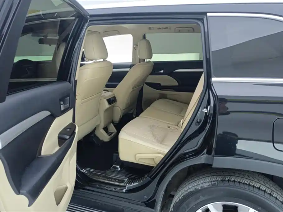 Toyota Highlander 2018 2.0T 2WD Elite 5-Seater China VI фото 11