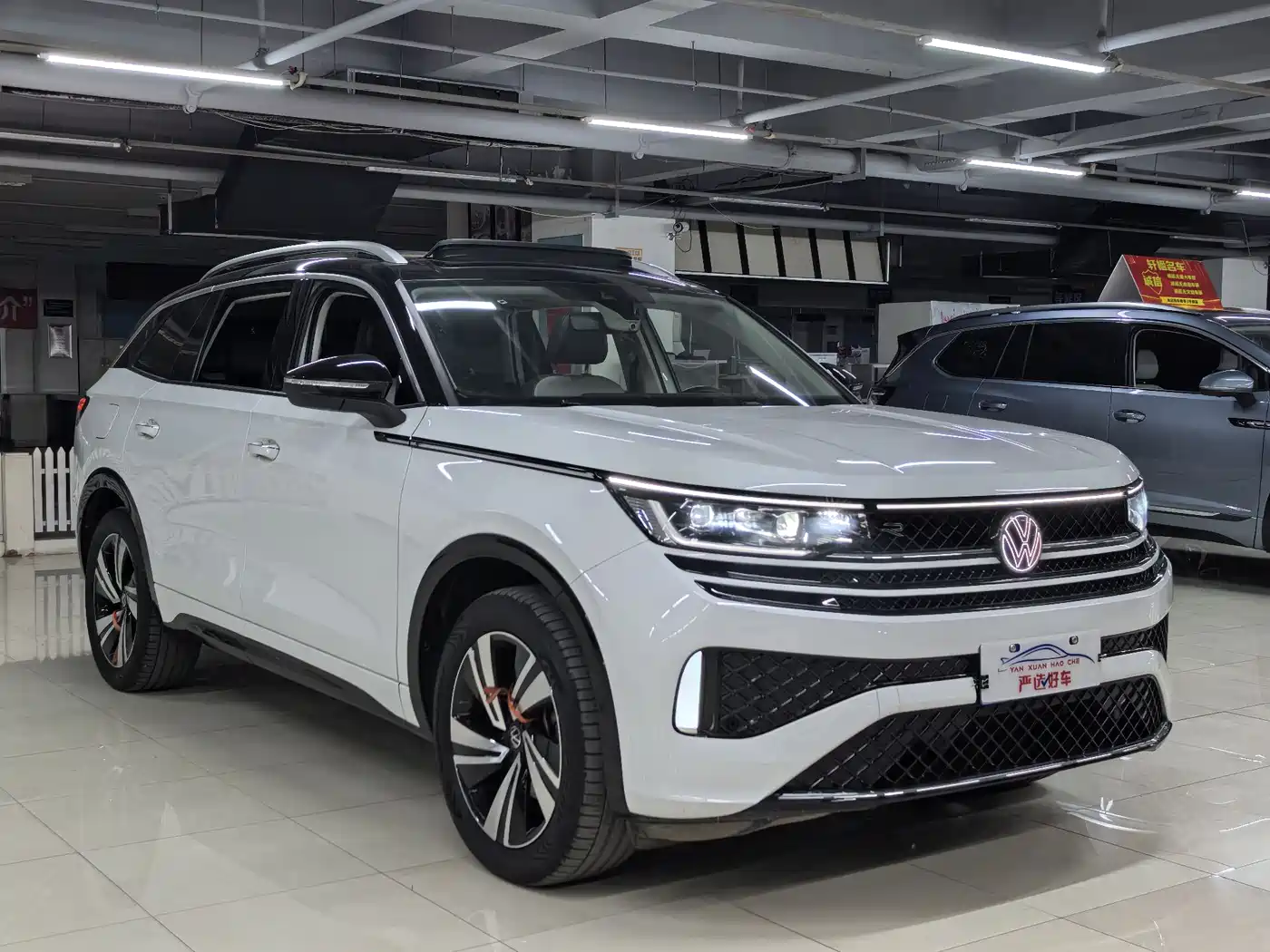 Volkswagen Talagon 2023 380TSI 4WD R-Line Touring Edition фото 3