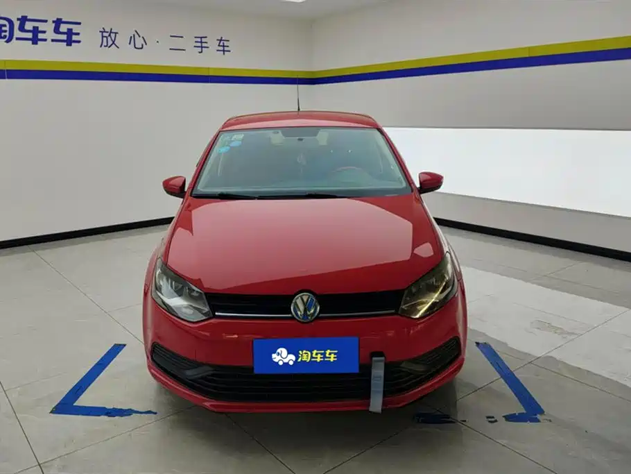 Volkswagen Polo 2016 1.4L Automatic Trend фото 2