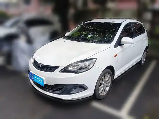  Chery Fengyun 2 2013 Hatchback 1.5L Manual Resolute Edition