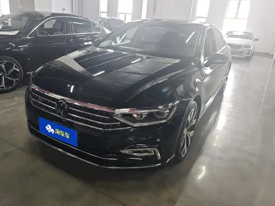 Volkswagen Magotan 2023 Model 2 Million Commemorative Edition 330TSI DSG Luxury