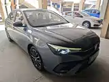 Фото 22 - Roewe i5