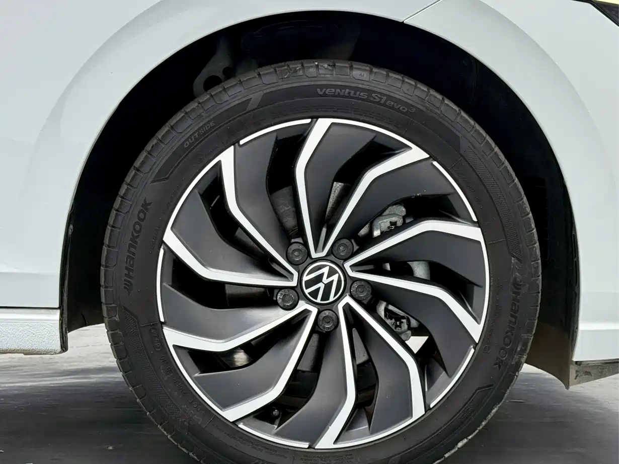 Volkswagen Golf 2021 280TSI DSG Pro фото 21