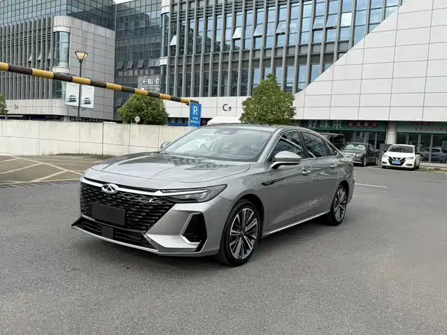 Chery Arrizo 8 1.6T DCT, Смарт