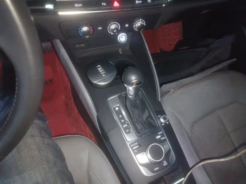Audi A3 2019 Sportback 35 TFSI Fashion China V фото 6