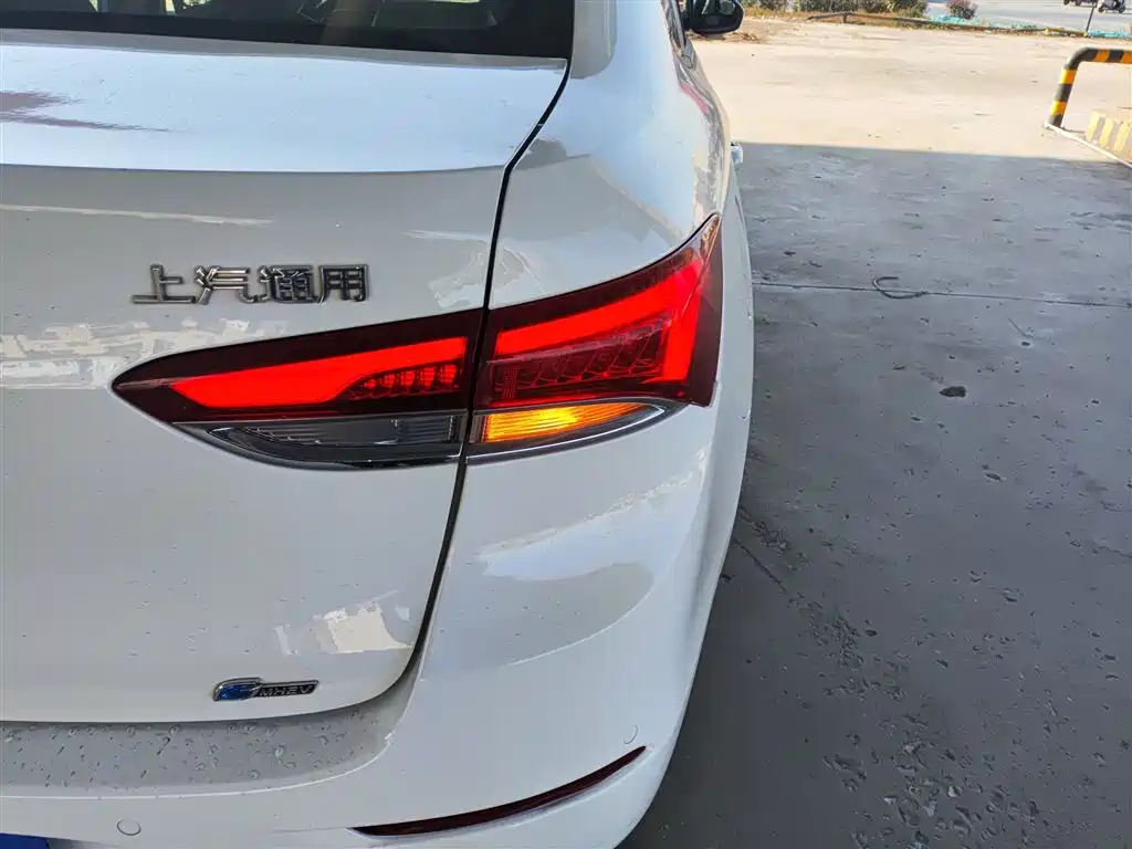 Buick Excelle 2021 Facelift 1.3T Auto Mild Hybrid Elite фото 24