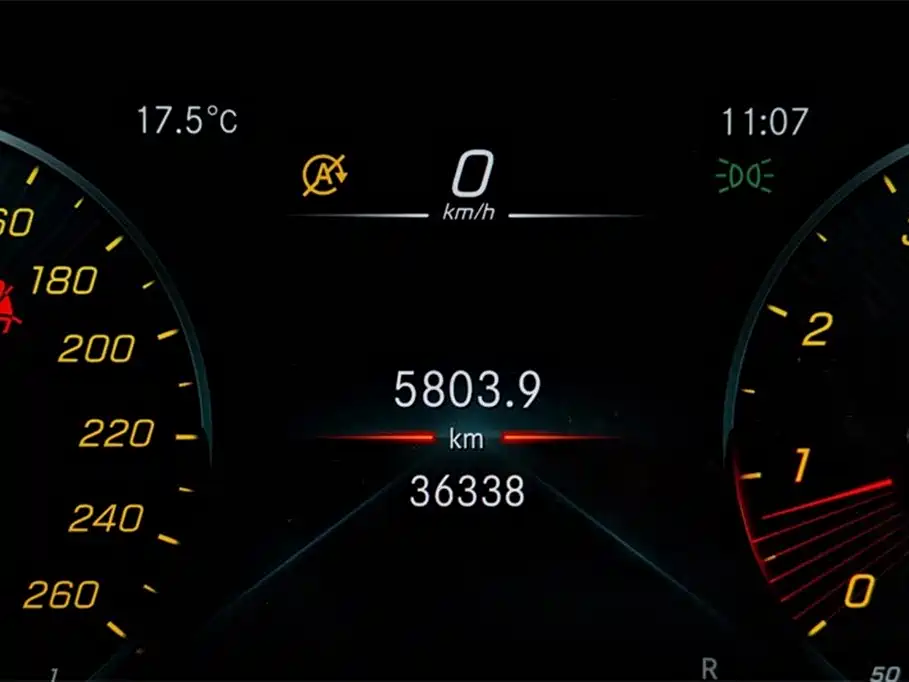 Mercedes-Benz GLC Coupe 2020 GLC 260 4MATIC Coupe SUV фото 11