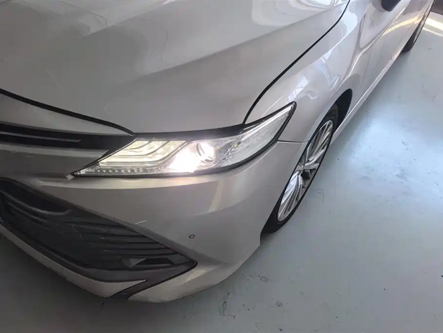 Toyota Camry 2019 2.5G Luxury Edition China VI фото 5