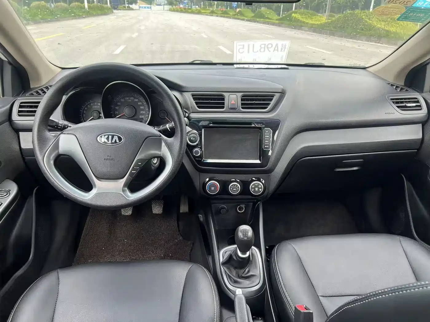 Kia K2 2015 Sedan 1.4L MT GLS фото 11