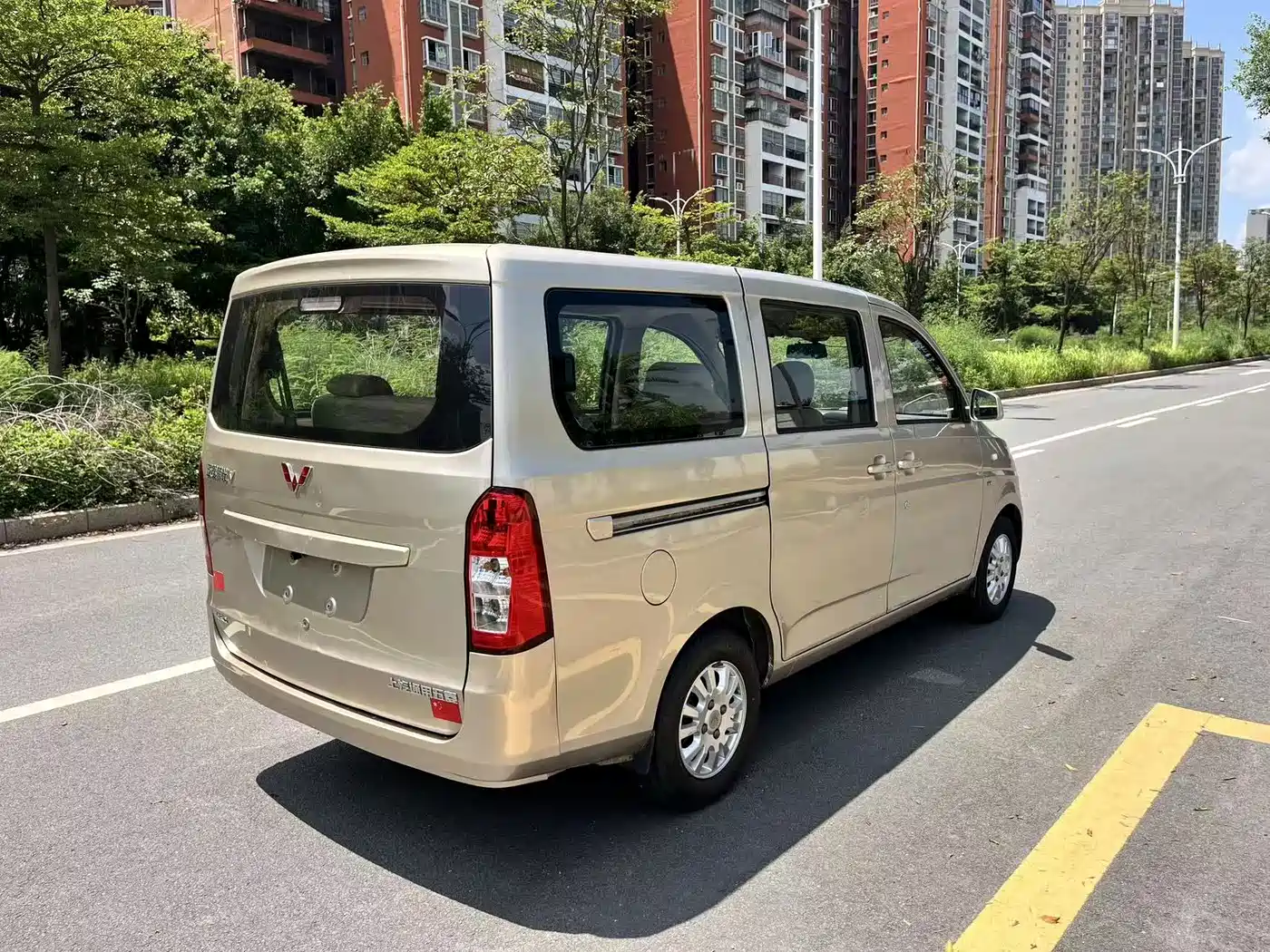Wuling Motors Wuling Rongguang V 2019 2016 1.5L Standard