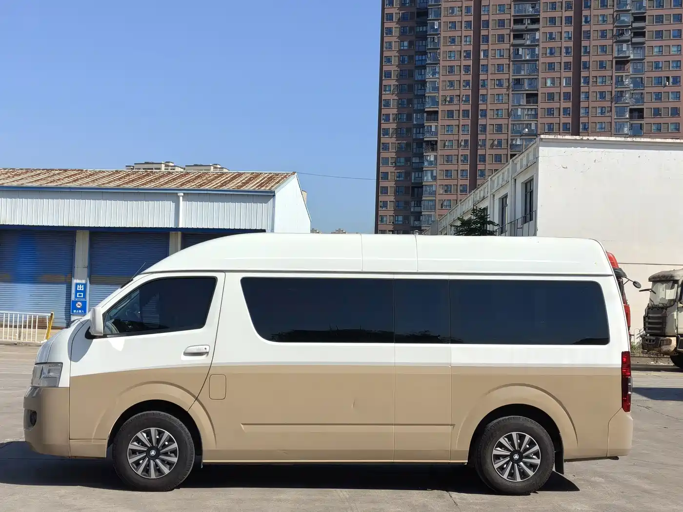 2022 Foton Fengjing G7