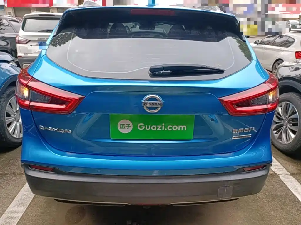 Фото 6 - Nissan Qashqai