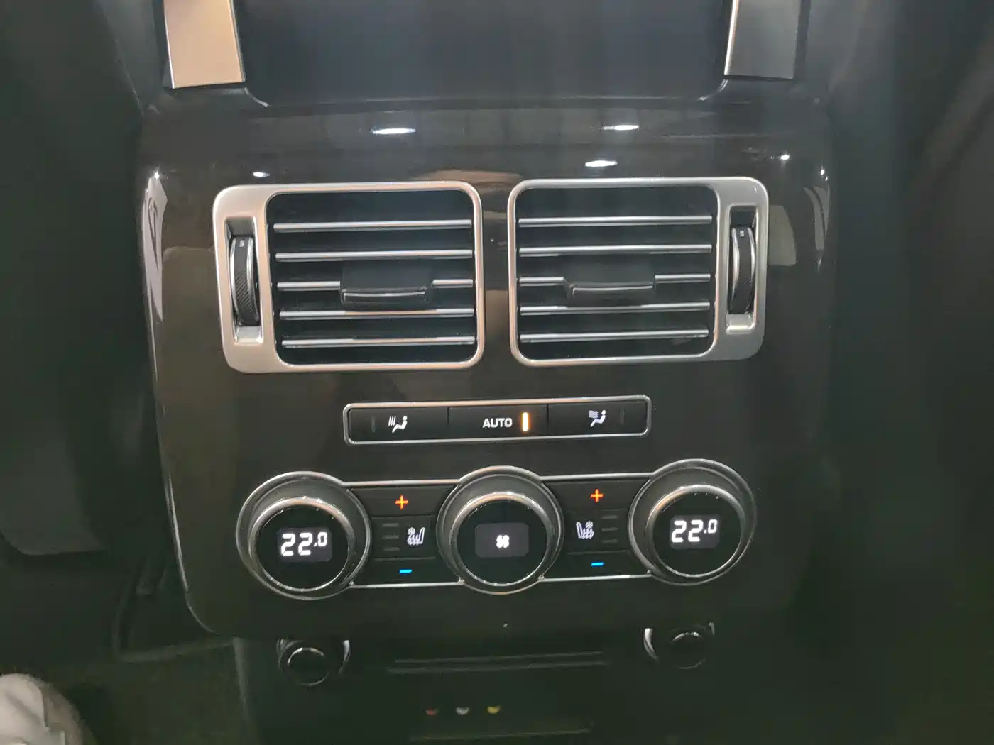 Land Rover Range Rover 2013 NA 5.0 V8 Vogue фото 12