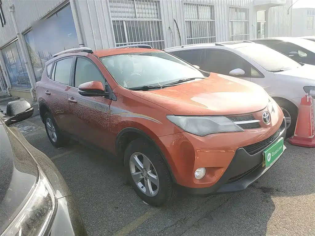 Toyota RAV4 Rongfang 2013 2.0L Manual 2WD Urban фото 4