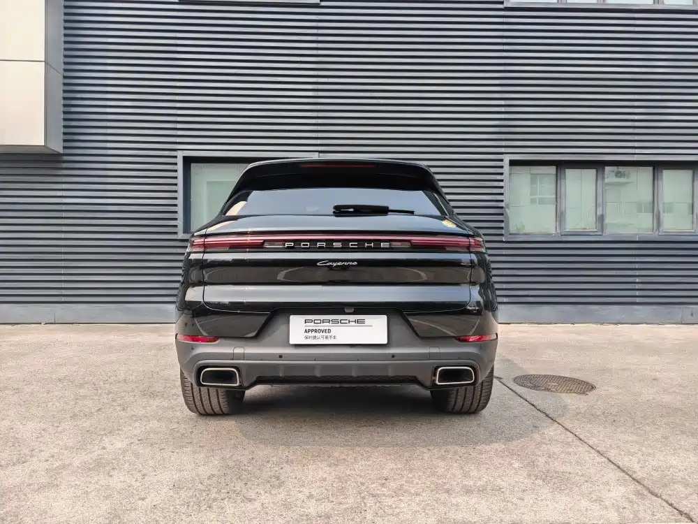 PORSCHE CAYENNE