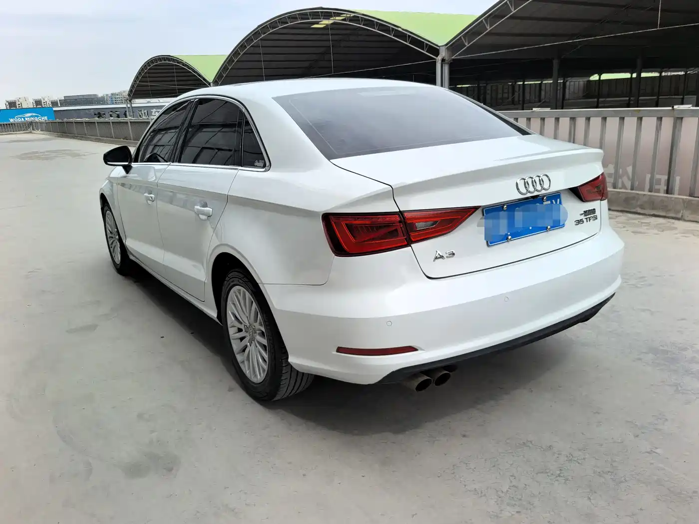 Audi A3 2016 Limousine 35 TFSI Leadership фото 4