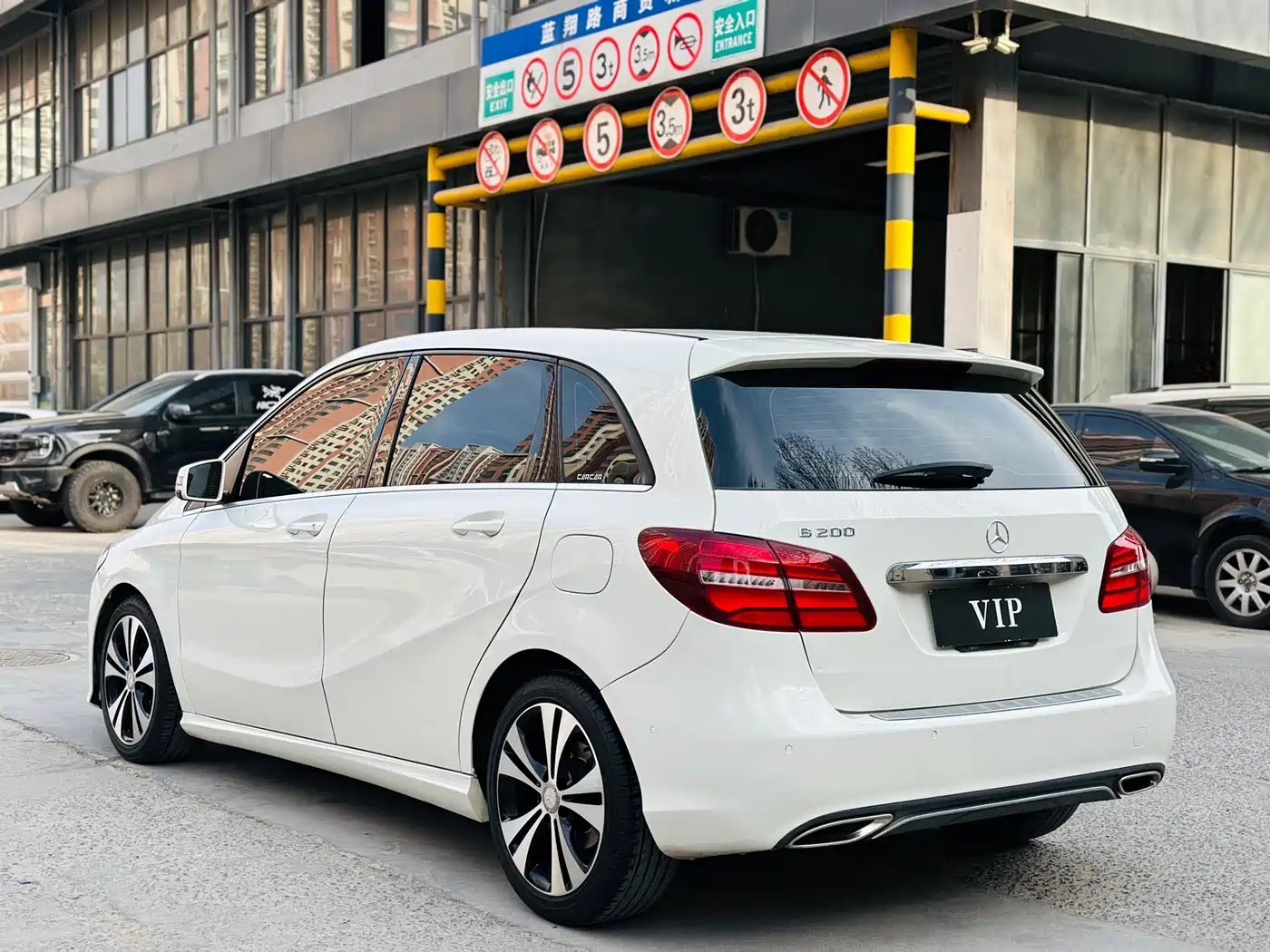 Mercedes-Benz B-Class 2015 B 200 Style фото 9