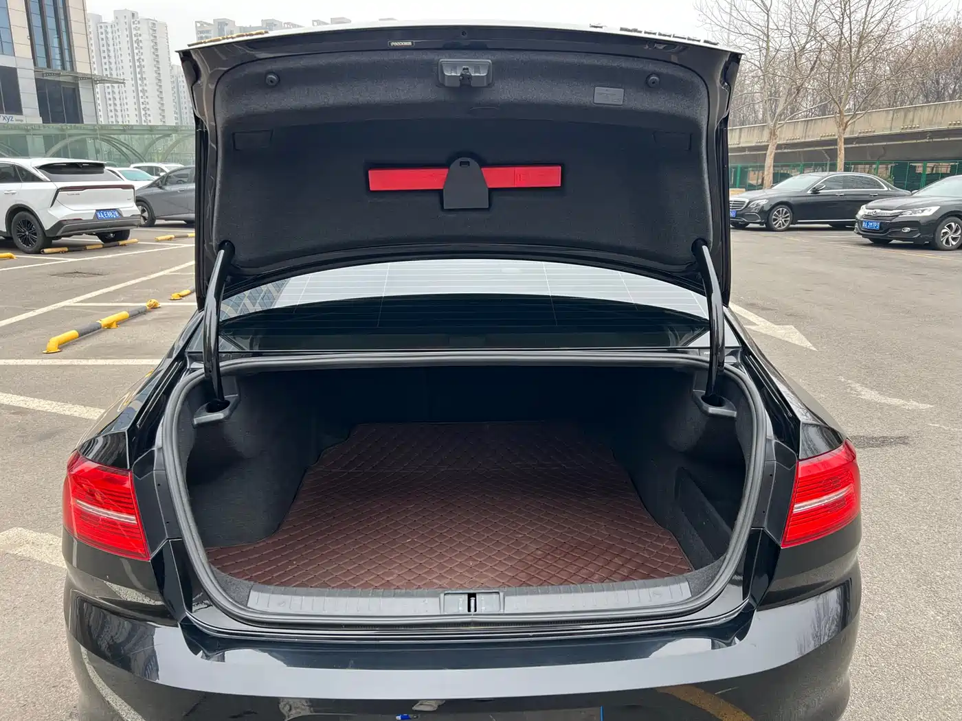 Volkswagen Magotan 2019 280TSI DSG Comfort China VI фото 9