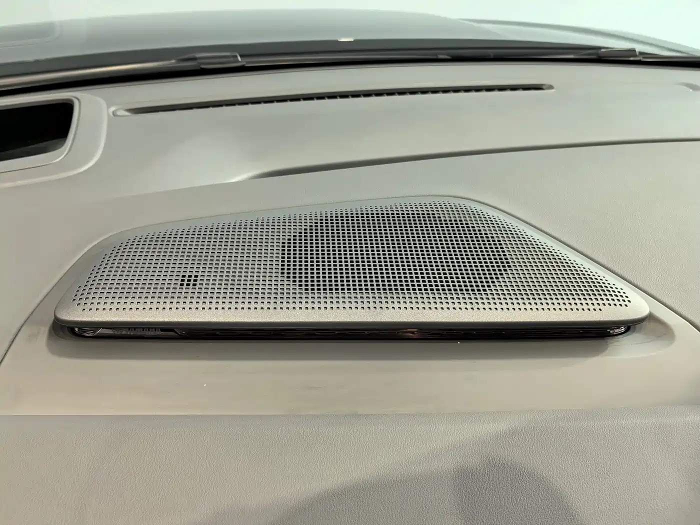 ZEEKR EXTREME KRYPTON 009