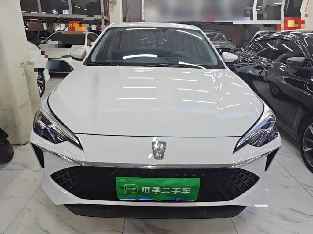 Roewe i5 2025 2023 1.5L CVT Luxury Edition