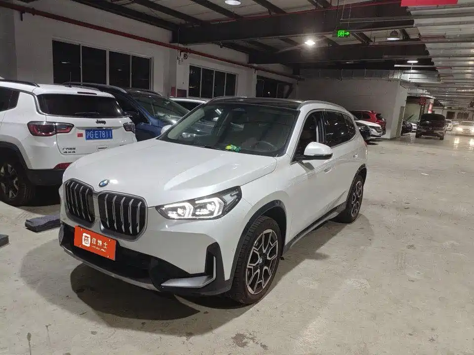 صورة 1 - BMW X1