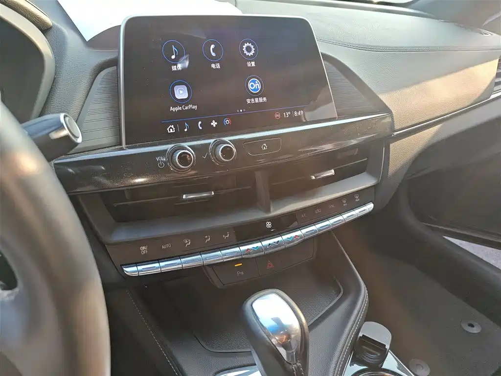 CADILLAC CT4