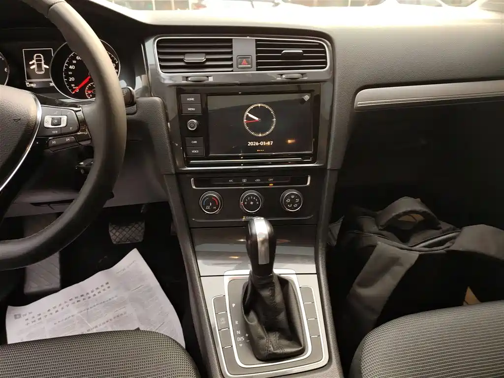 Volkswagen Golf 2019 280TSI DSG Comfort China VI фото 5