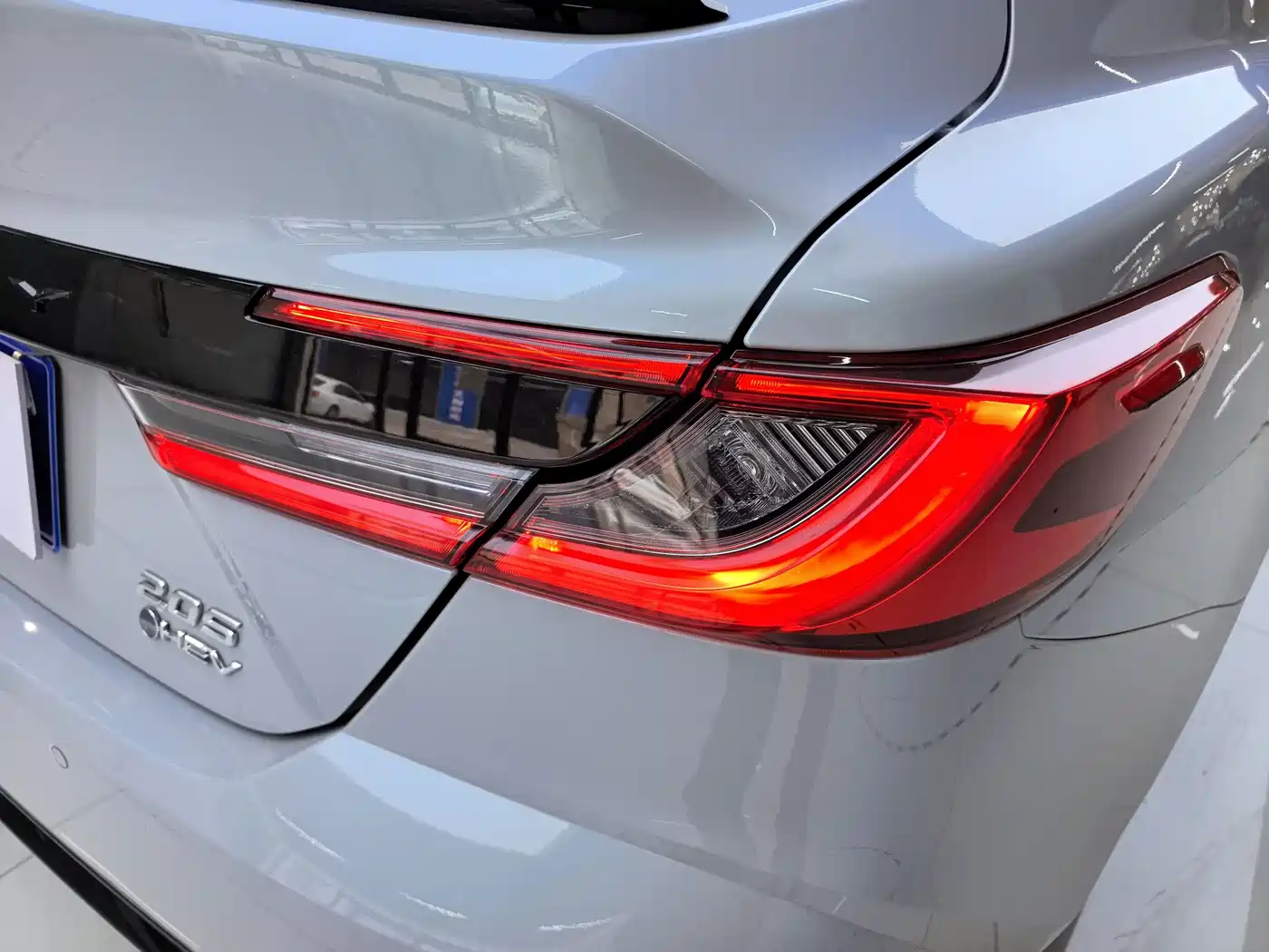 Toyota Camry 2024 Model Dual Hybrid 2.0HS Sport Edition фото 22