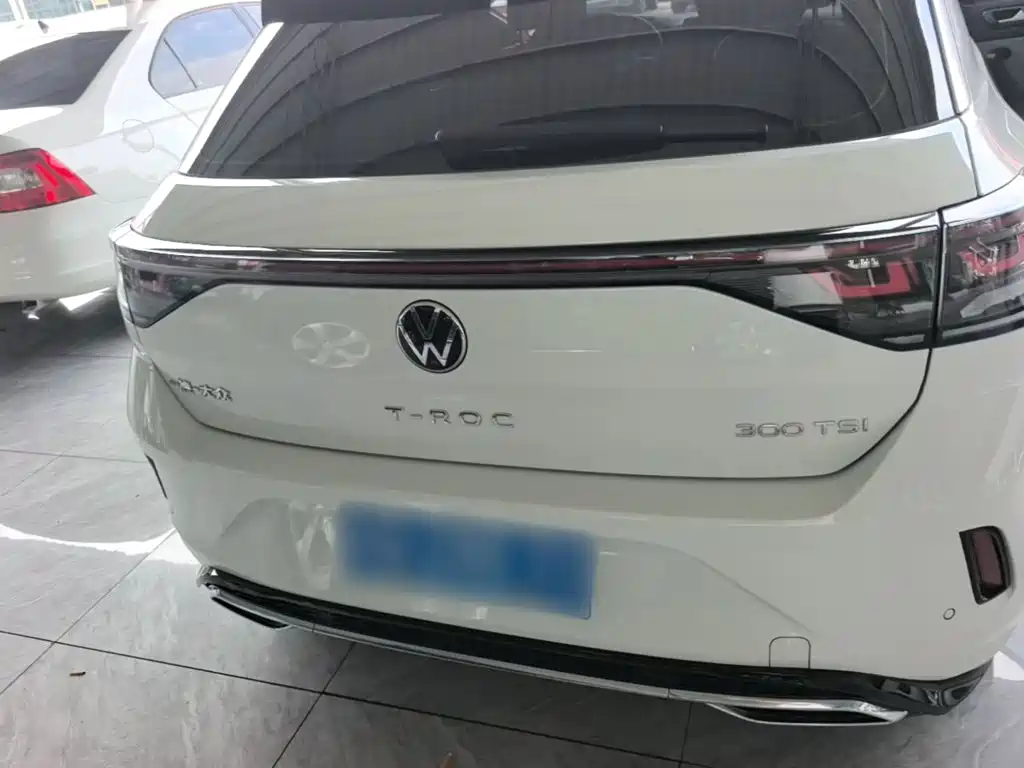Photo 4 - Volkswagen T-ROC