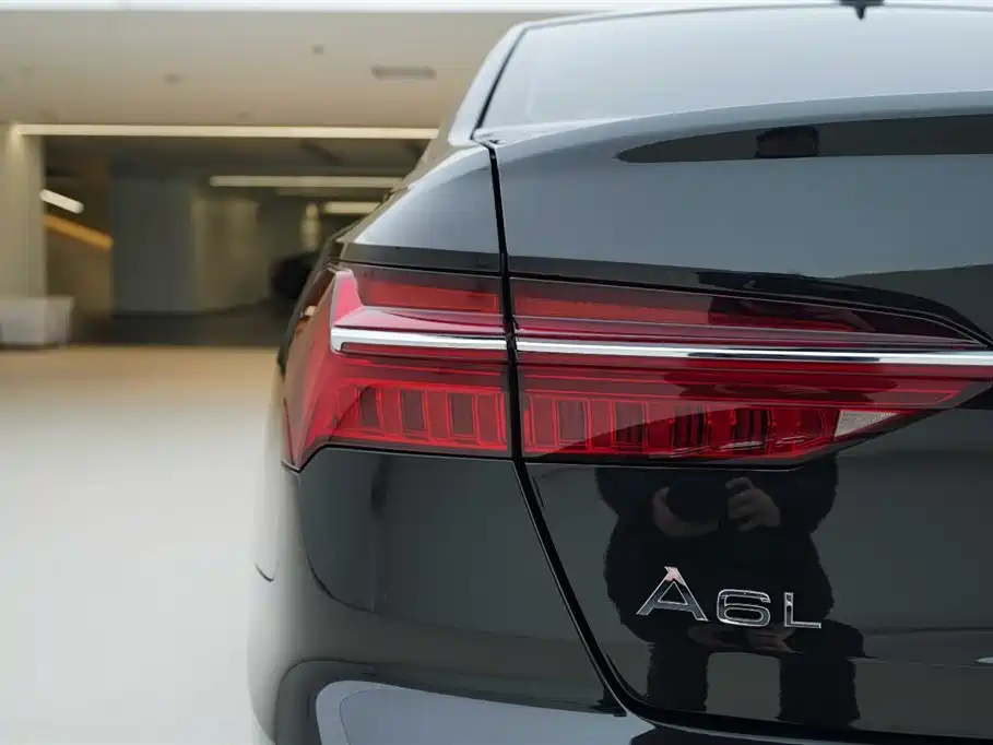 Audi A6L 2025 Model Year Facelift 45 TFSI quattro Premium Sport фото 16