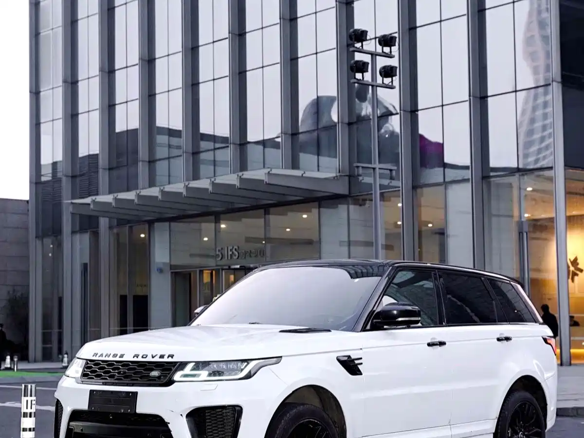 Land Rover Range Rover Sport 2014 3.0 SC V6 HSE DYNAMIC фото 10